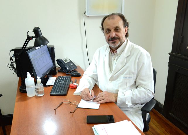El titular de la Asociación Médica de Rosario, Dardo Dorato.