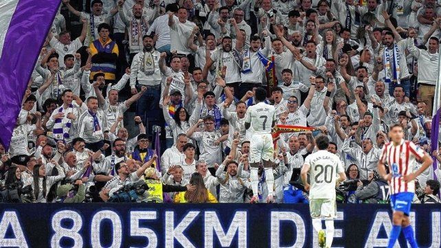 Real Madrid venció 3-2 a Atlético de Madrid.