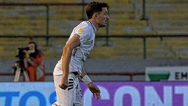 Por ahora están lejos los números entre lo que ofrece Colón y lo que pretende la representación de Facundo Garcés.