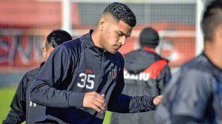 Facundo Díaz renovó su vínculo con Patronato.