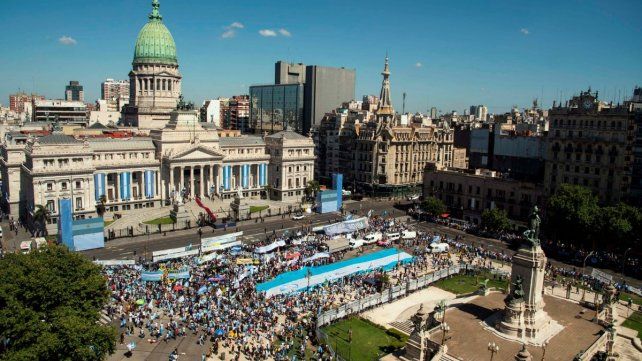Javier Milei juró ante la Asamblea Legislativa y es el nuevo Presidente