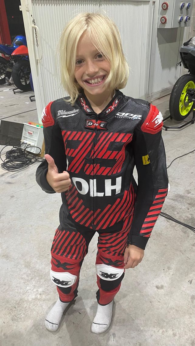 Lolo tsabía lo que deseaba: llegar al MotoGP. Su sonrisa e imagen se volvió eterna.