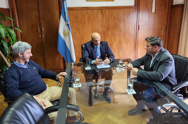 &nbsp;El intendente Natalio Lattanzi durante la reunión en el Ministerio de Transporte de la Nación.