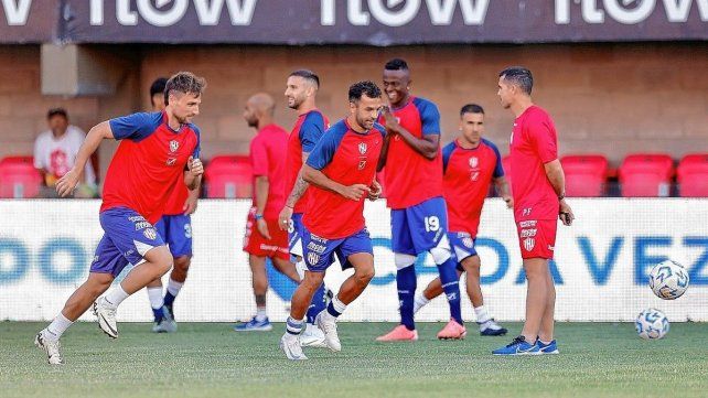 El Kily pretende sumar dos refuerzos para terminar de conformar el plantel de Unión.