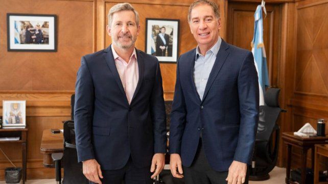 El gobernador Rogelio Frigerio utilizó su cuenta de X: Te deseo muchos éxitos en este nuevo desafío. Diego Santilli asumirá este martes la Jefatura de Gabinete&nbsp;