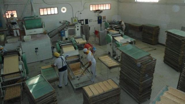 El ejemplo de 32 trabajadores que lograron unir sus esfuerzos para seguir amasando sueños