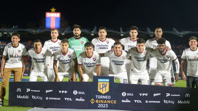 El once de Newells que saltó al césped de Victoria