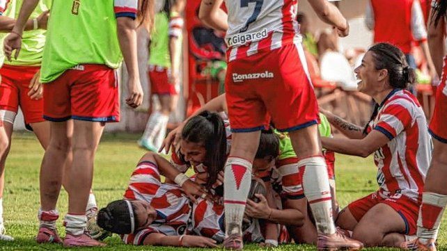 Unión arrancó el Clausura femenino con una histórica victoria ante Gimnasia (LP)