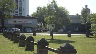 Indagaron a un empresario local por ocupar un terreno fiscal en Avenida Alem