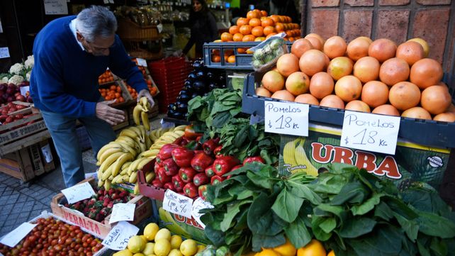 La provincia destacó los controles en góndolas y quintas para detectar abuso de agroquímicos