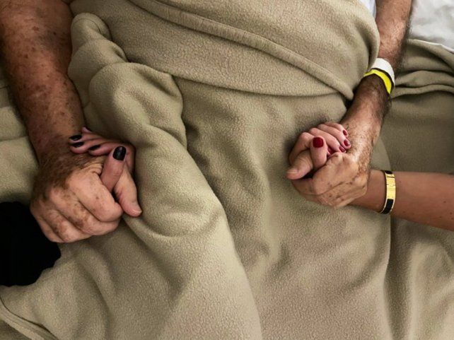 la-imagen-que-posteo-cora-reutemann-twitter-solo-amor-escribio-y-agrego-el-emoji-del-corazon