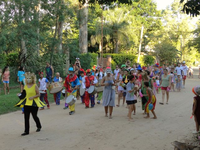 El carnaval copará las calles de Villa California