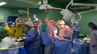 Siete órganos, seis vidas y cinco vuelos: el operativo inédito de donación que se realizó en el Hospital Cullen