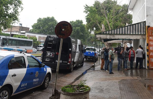 El fiscal también reveló que al conversar con vecinos pudo conocer que anteriormente habían sucedido hechos de violencia. (Foto:C.Mutti)