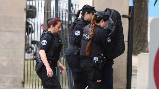 El ingreso de Díaz a los Tribunales Federales de Comodoro Py.