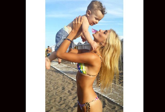 El Cabezón Ruggeri tiene una hija muy sensual