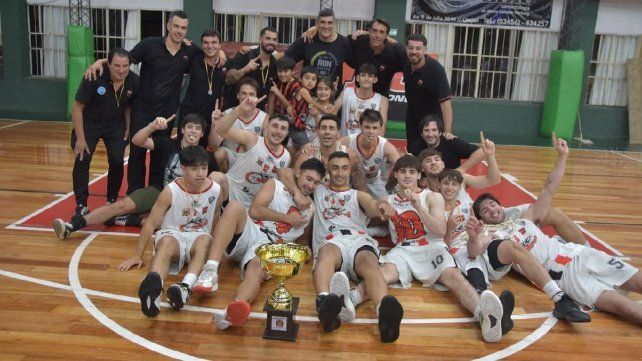 Central Entrerriano festejó en el campeonato provincial.