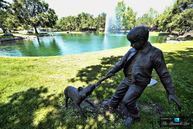Venden el mítico rancho de Michael Jackson por 30 millones de dólares