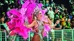 El Carnaval es uno de los eventos que convoca a gran cantidad de turistas que viajan para participar de los distintos festejos.