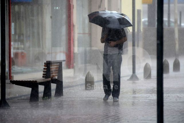 Feriado con lluvias y tormentas para el centro y norte provincial