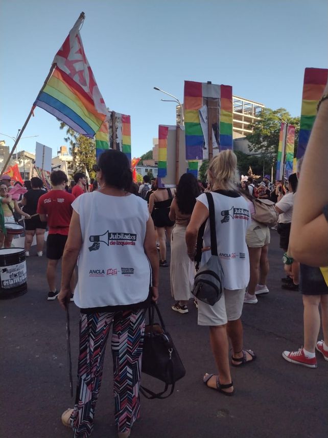 La Marcha Federal del Orgullo antifascista y antirracista replicó en varias ciudades de Entre Ríos. Postales de Paraná&nbsp;