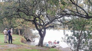 Personal de Prefectura, Policía y Bomberos encontraron el cuerpo del joven de 16 años que era buscado en el río Gualeguaychú