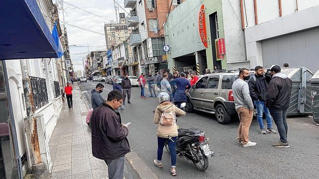 Colectivos: corte de calle y reunión clave en la Secretaría de Trabajo