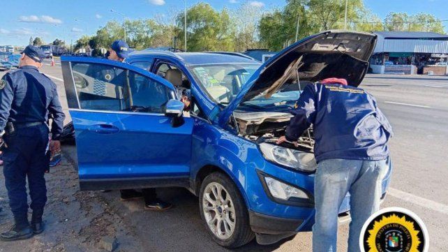 La Policía de Entre Ríos secuestró más de un kilo de cocaína en el puesto Brazo Largo.