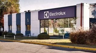 Electrolux suspende a 400 trabajadores y Mabe deja de producir en Córdoba