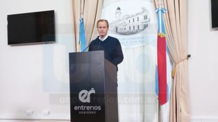 Gustavo Bordet volvió a cruzar al Ministerio que dirige Juan Cabandié de quien dijo que ha demostrado su ineptitud para apagar incendios&nbsp;
