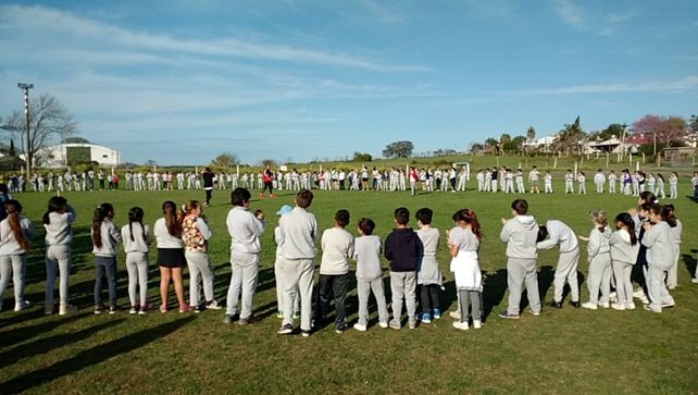 Los alumnos festejaron en las escuelas con una jornada de convivencia y de recreación