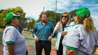 Rosario Romero presente en la plaza inagurada en Paraná
