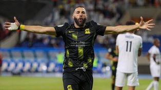 Todas nuestras oraciones por los habitantes de Gaza que una vez más son víctimas de estos injustos bombardeos, publicó Benzema en su red social X.