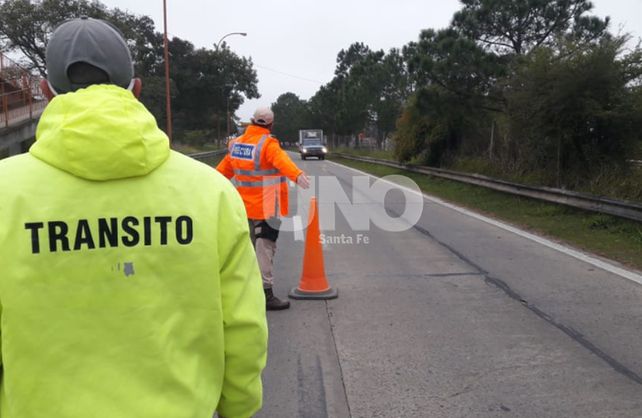 Estrictos. Son los controles de circulación que se ejecutan en los ingresos a la ciudad de Santa Fe