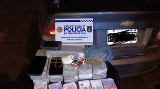 La droga interceptada anoche en la ruta nacional 33, en Venado Tuerto.&nbsp;