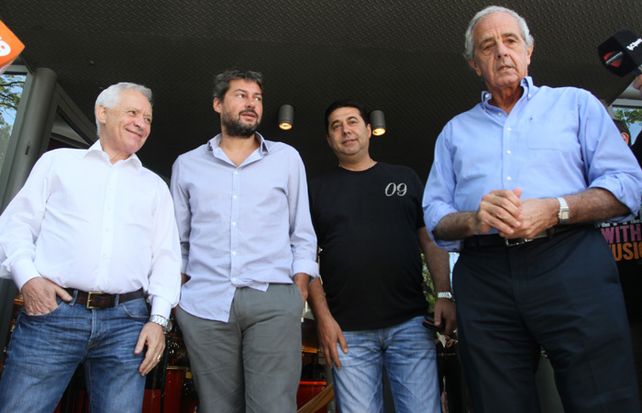 Tras el cónclave. Blanco