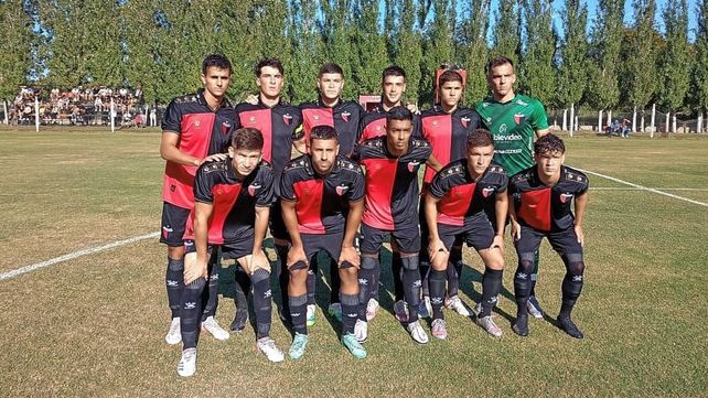Colón debutó como local 2-1 ante Godoy Cruz en el certamen de Reserva.