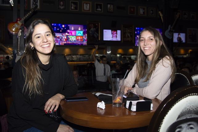 Florencia Clavijo y Sofía Bertrán