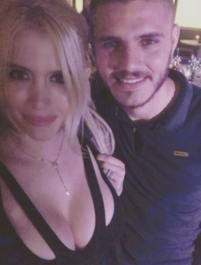 El súper escote que lució Wanda Nara en una salida nocturna con Mauro Icardi