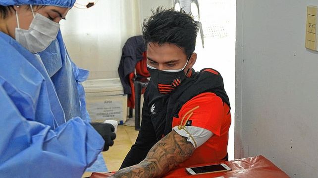 Lautaro Geminiani es uno de los jugadores que puede donar plasma.