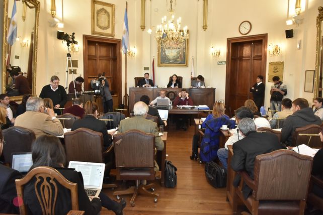 Primeros acuerdos por el marco regulatorio del transporte urbano