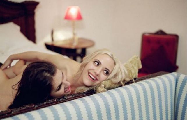 Quería mostrar la belleza y humanidad que se respira en los rodajes porno