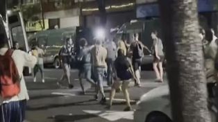 El legislador libertario Ramiro Marra fue agredido por manifestantes frente al Congreso de la Nación.&nbsp;