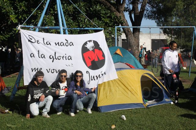 Rito sagrado en Gualeguaychú: 200.000 almas en la misa más grande en Entre Ríos