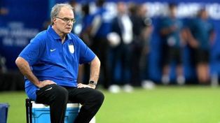 Lamentables, verdaderamente, sostuvo Bielsa sobre los incidentes sobre el final del partido ante Colombia.