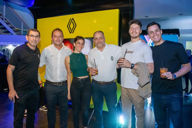 Darío Acuña, Federico Dipietro, Melina Cassino, Fabián Robledo, Juan Cruz Toloza y Pablo Seravalle