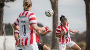 Unión perdió con Newells un duelo clave y sigue último en el Torneo Femenino