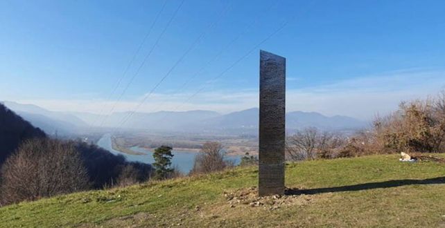 El monolito que apareció en la Montaña Sagrada de Rumanía.&nbsp;