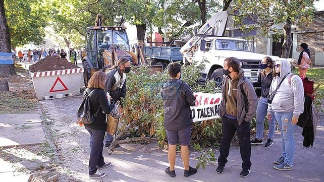 Bulevar Racedo: El perjuicio por las demoras lo van pagar los paranaenses
