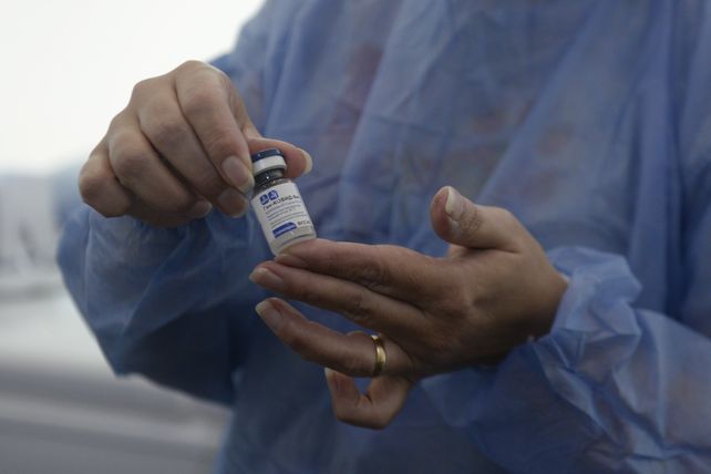 En la provincia la campaña de vacunación comenzó el martes pasado. Ese día recibieron la Sputnik V unos mil médicos